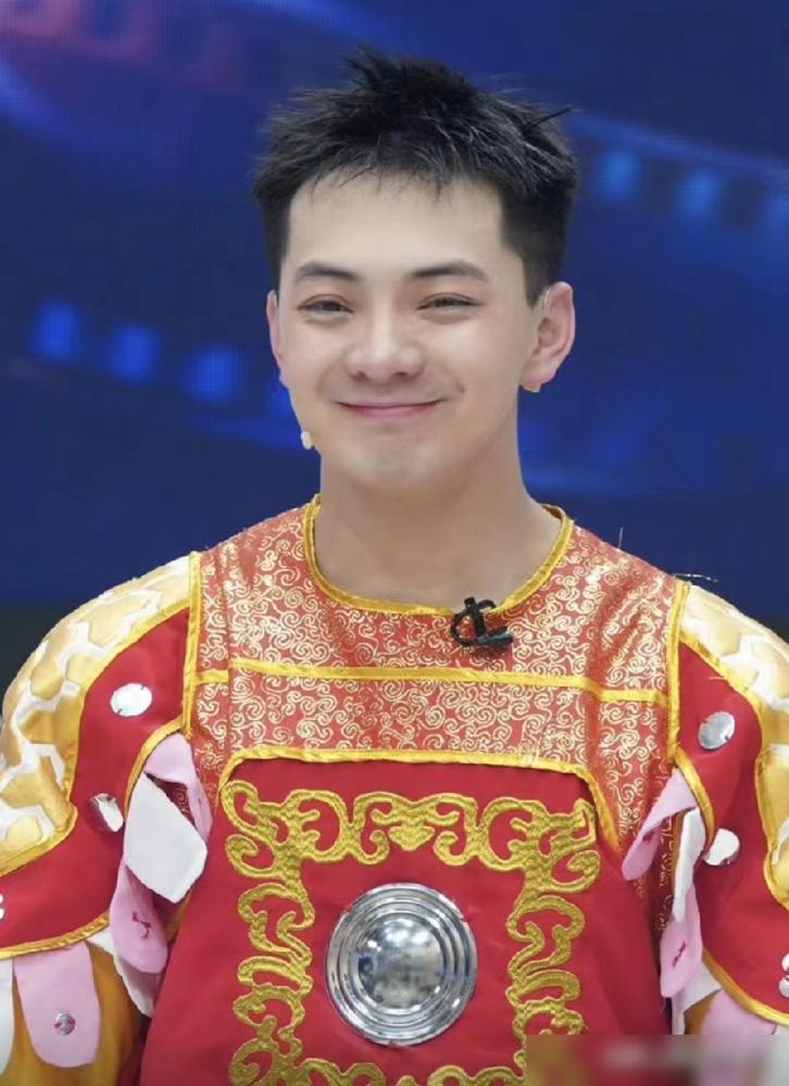 那个让刘涛泪崩的雪饼猴，撕开了演艺圈最残忍的底牌。我告诉你，他根本不是在演。