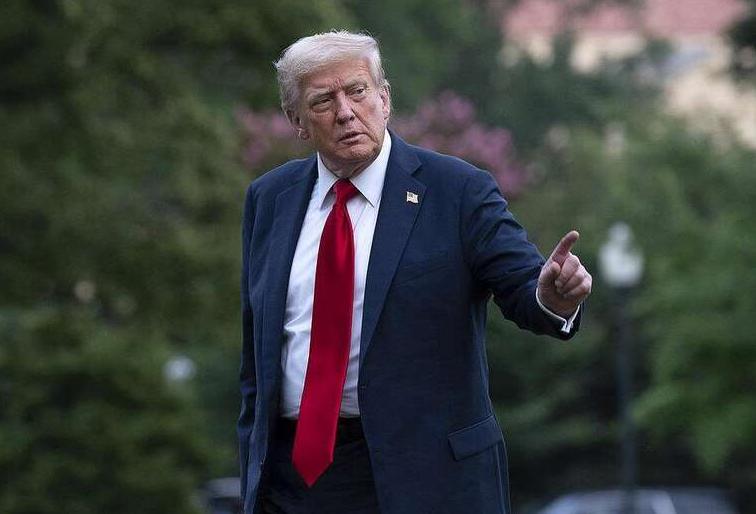 果然没让全世界看错！从强硬到底到彻底认怂，只用了短短不过24小时。 1月1