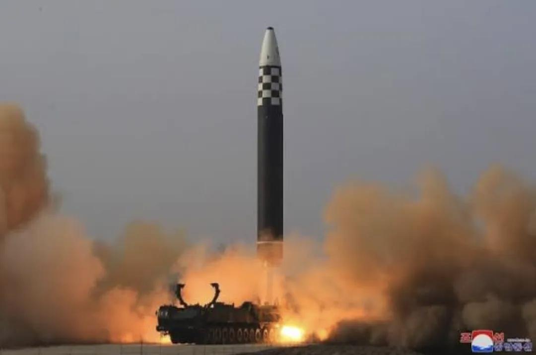 近日，国际战略研究所(IISS)发布的一份报告表示。在10年之后，中俄两国的高