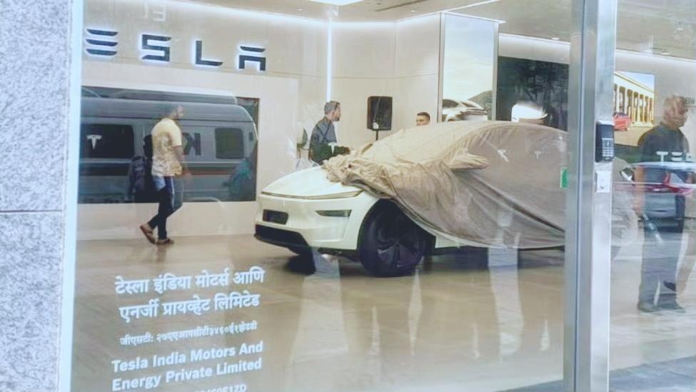 面对销售成绩单，马斯克暗自庆幸之前未接莫迪抛来的橄榄枝！马斯克对莫迪几次盛情