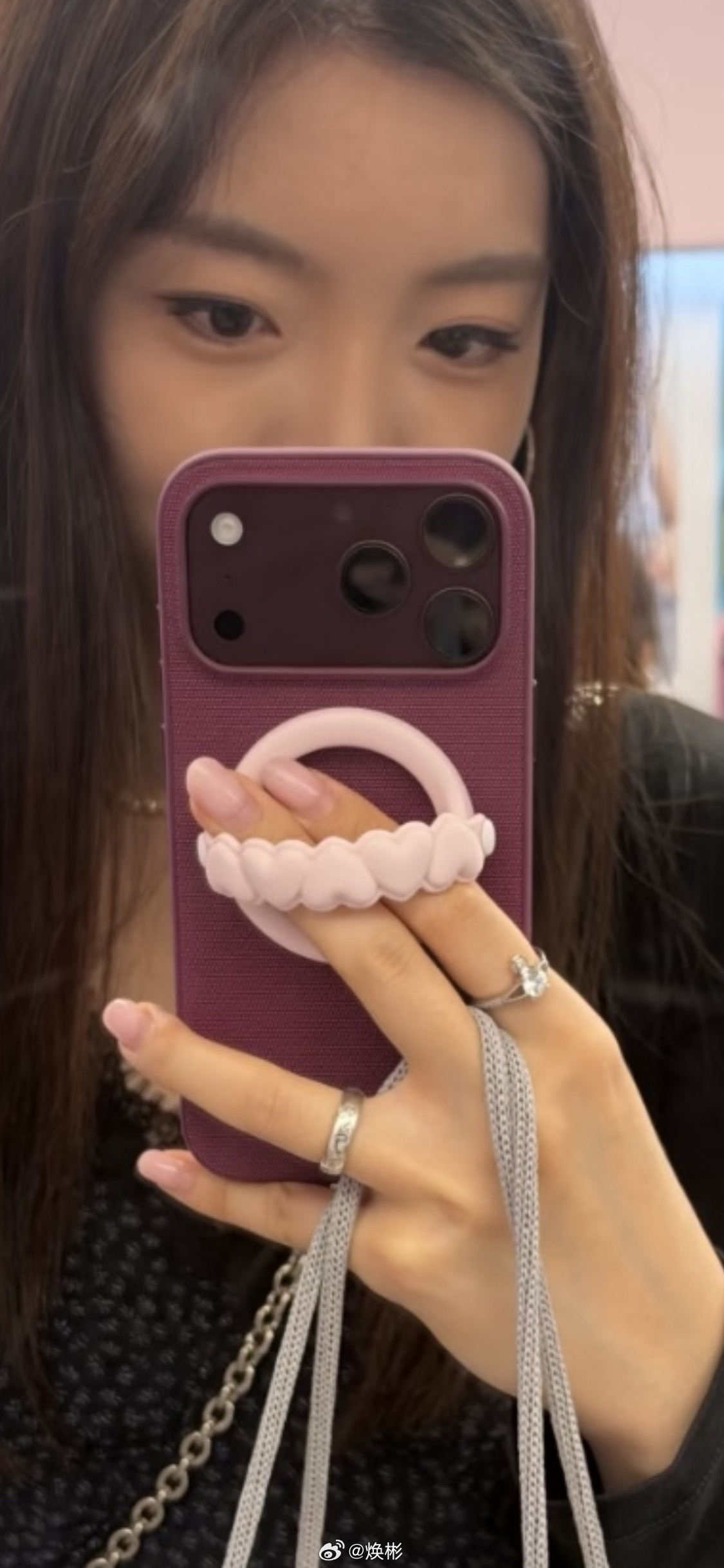 不是说卖不动了吗？怎么又销量又第一啦？iPhone18ProMax登顶手机周销量