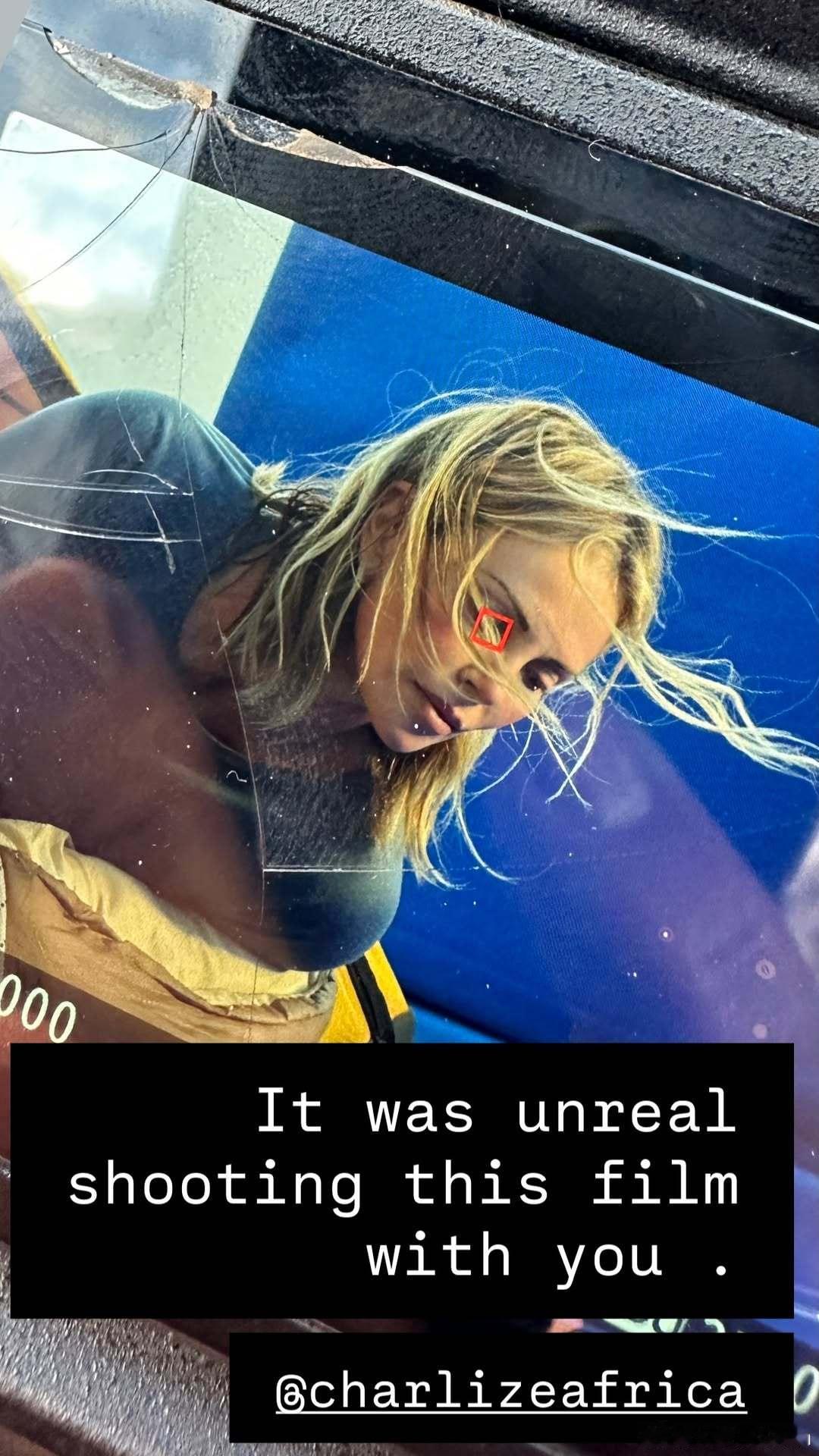 CharlizeTheron查理兹塞隆的发型师兼好友AdirAbergel晒