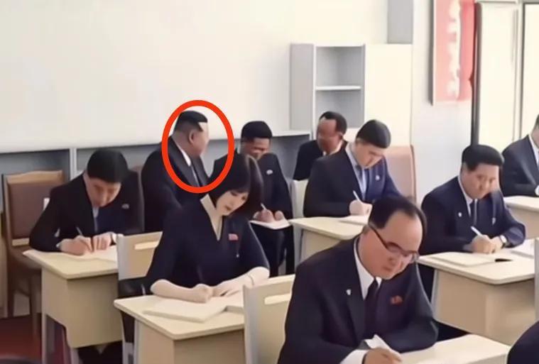 朝鲜时隔5年重启中文水平考试！5月17日，HSK考试在平壤科技大学举行，中国驻