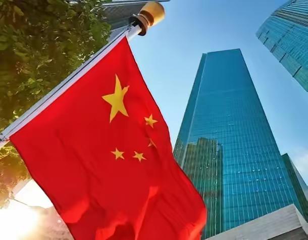 人民日报释放强烈信号。​​​​在9月3日阅兵活动即将到来之日，中美两国近30