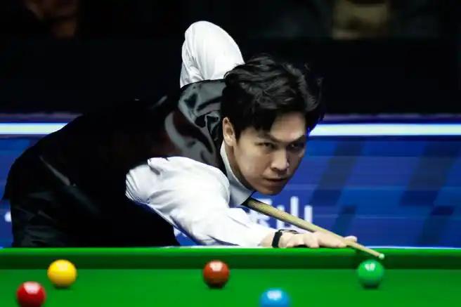 斯诺克世界公开赛3月22日赛程看点今天进行决赛，世界排名第39位的泰国快枪手