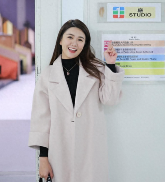 江嘉敏离巢TVB背后：追梦还是另有隐情？与冯盈盈友情告终
