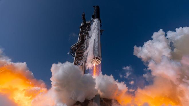 马斯克SpaceX星舰14次飞行定档9月18日, 首次执行商业收入型任务