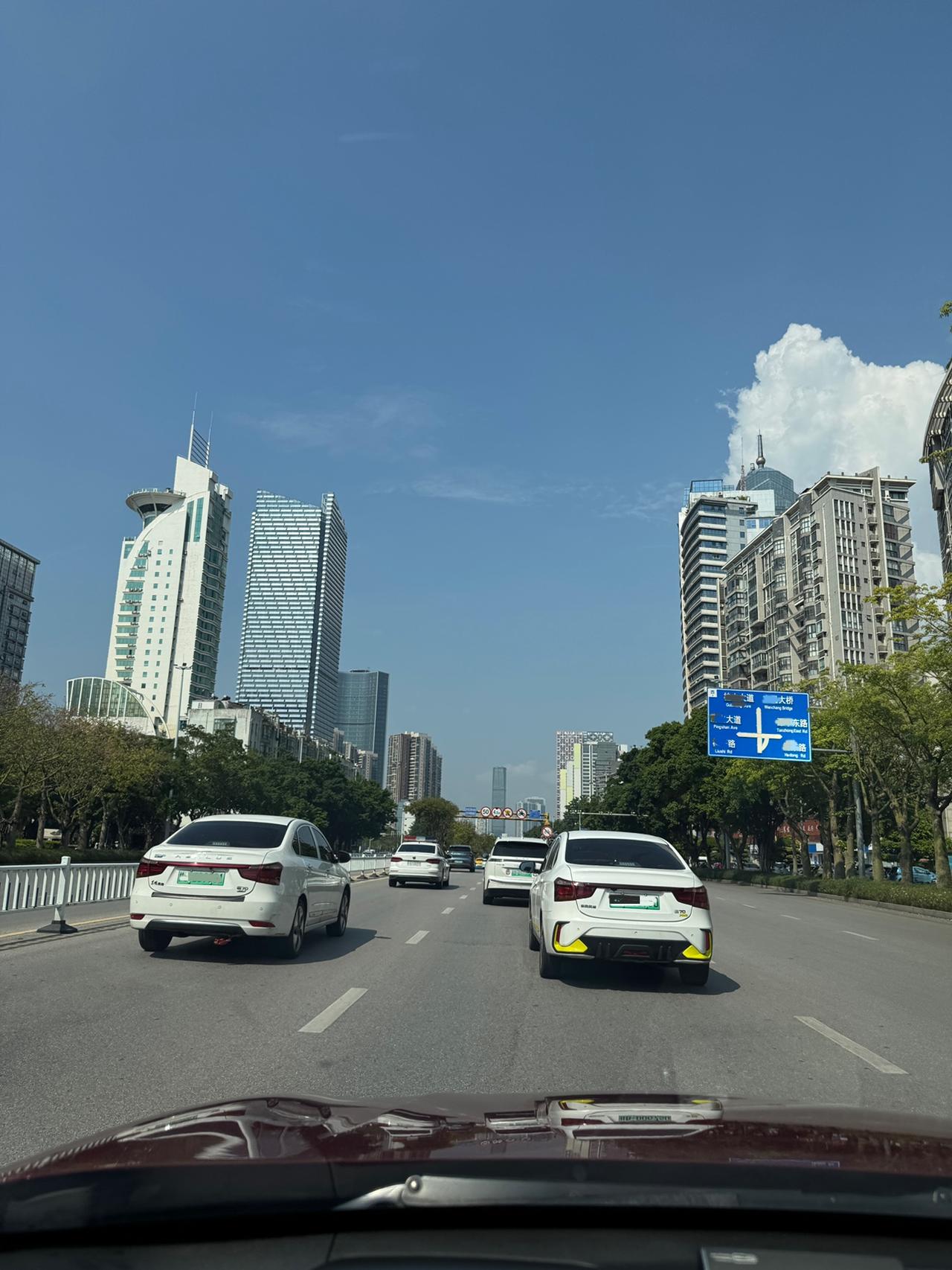 房子卖不掉，我出租了，不卖了，真不想再求人！从来没有想过，有房子的人，居然有