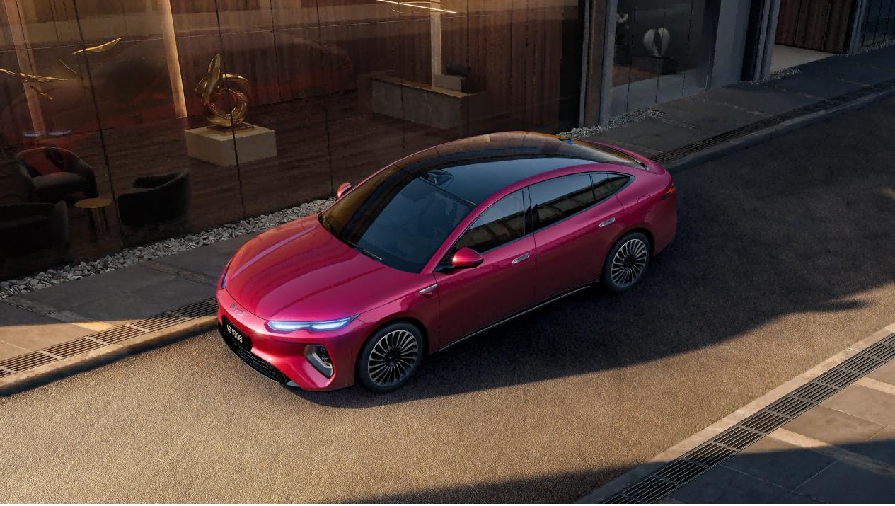 比亚迪海洋网在北京车展上发布了什么？一起来看看1、海豹08实车内饰开放，基于海