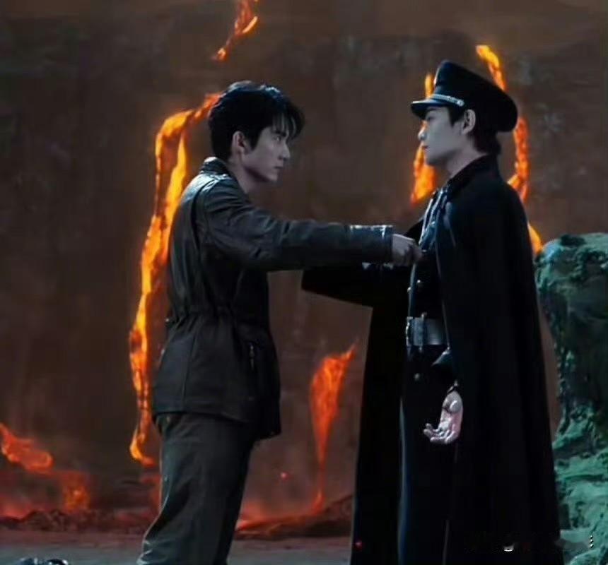 张新成、丁禹兮主演的《南部档案》终于迎来大结局，却是让人难以释怀的BE。张海虾终