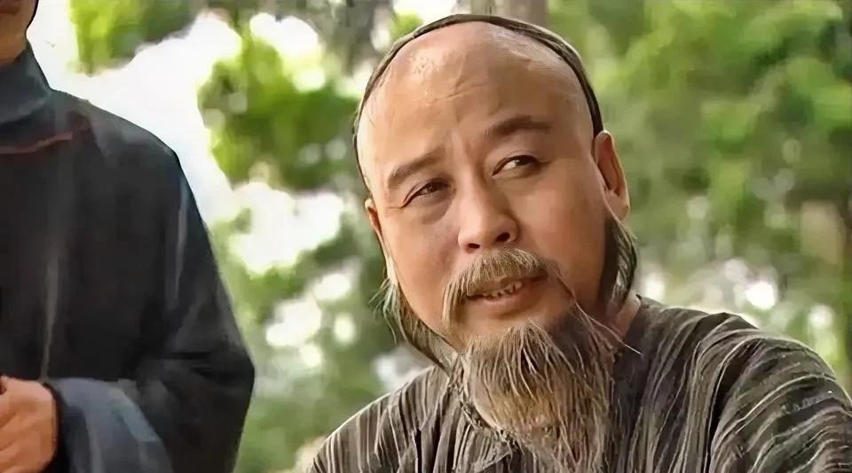 吴三桂手下刘玄初，出三计助吴三桂，却被他全糟蹋了。康熙十二年，三藩之乱的