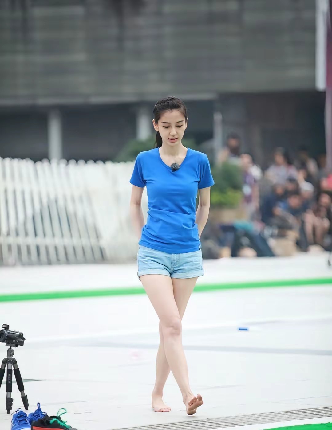 杨颖第一次出现在跑男，那时候好年轻好嫩啊