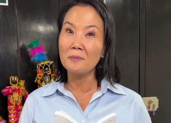 一位日裔女总统上任35天，第一把火没烧向利马的黑帮，也没烧向上涨的电费，而是烧向