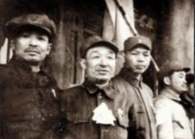 1957年毛主席来湖北视察，可在视察后，却对一众同志下令道：‘要将王盛荣从副处级