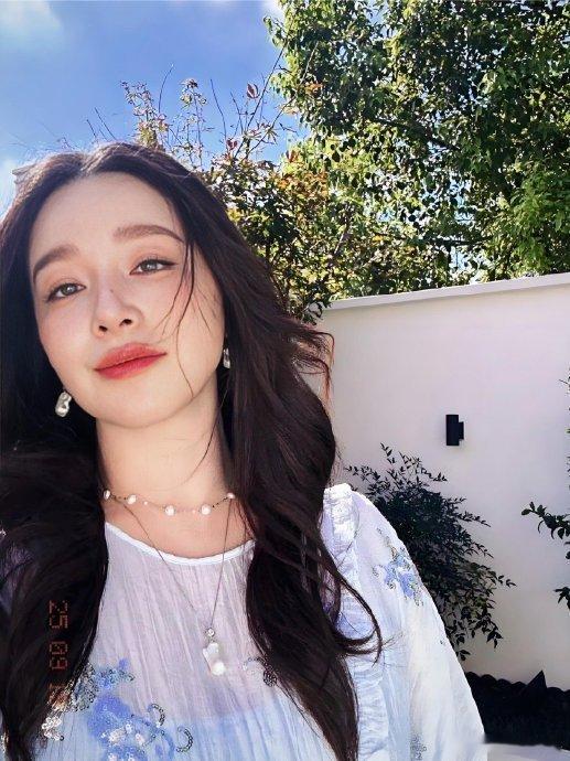 纪凌尘经纪人辟谣家人们，娱乐圈总是不缺热闹事儿，这不，纪凌尘的经纪人又出来辟谣了