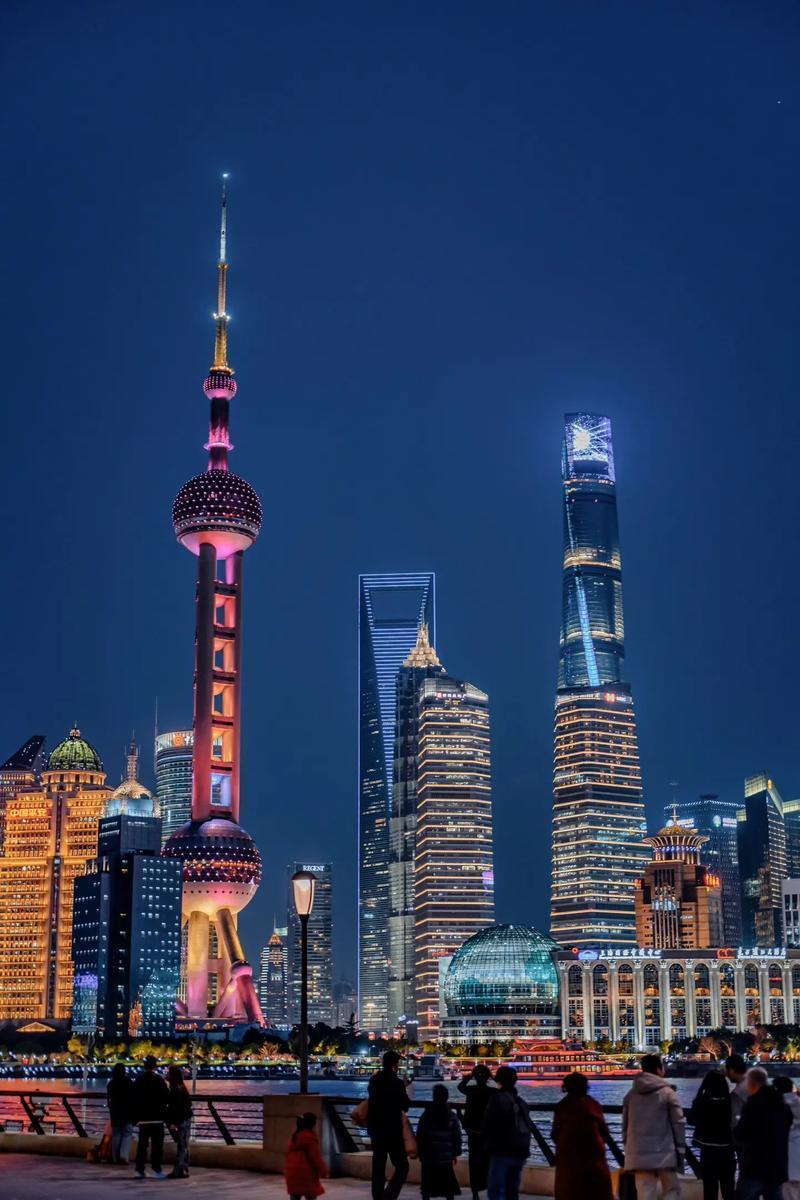 中国最繁华的四大城市，实至名归！国内公认最繁华的四大城市，就是上海、北京、