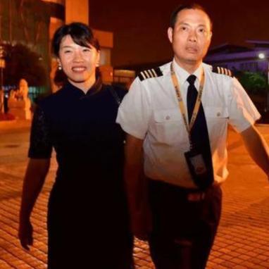 2018年，英雄机长刘传健拯救上百个生命，被川航奖励500万元，然而，她的妻子却