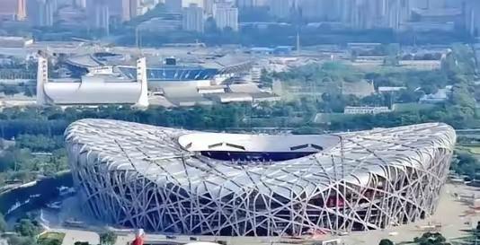 拆除“鸟巢”？2003年开工，耗费34亿占据北京黄金地段，每年维护费用高达800