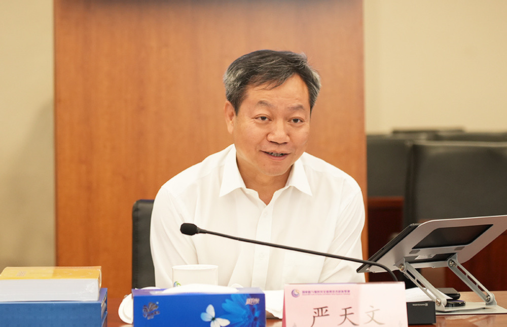 严天文, 已赴任湖北