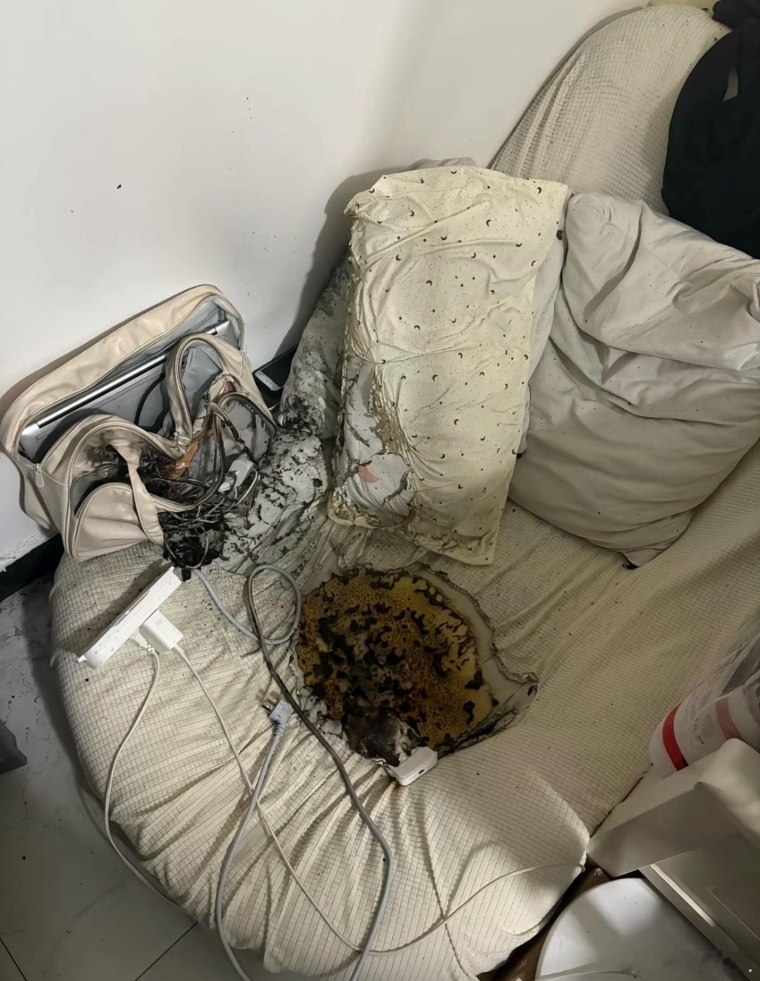 别让手机充电变充电炸弹大家别被标题唬住了，合格设备和原装配件的正常彻夜充电基本都