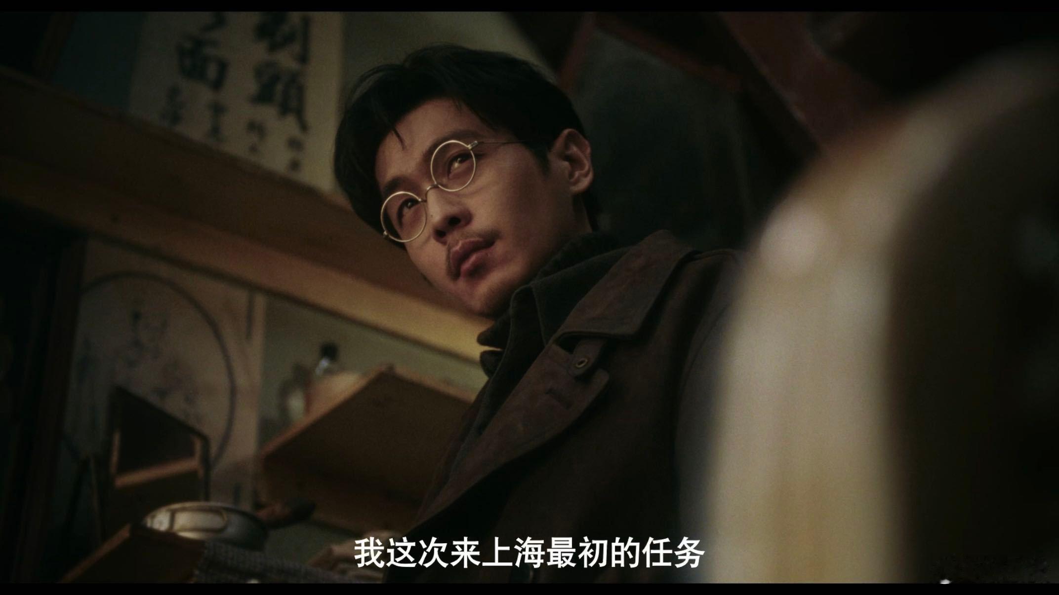 张若昀民国hotnerd张若昀的谍战片堪称经典，高智的气质搭配高超演技总是让观众