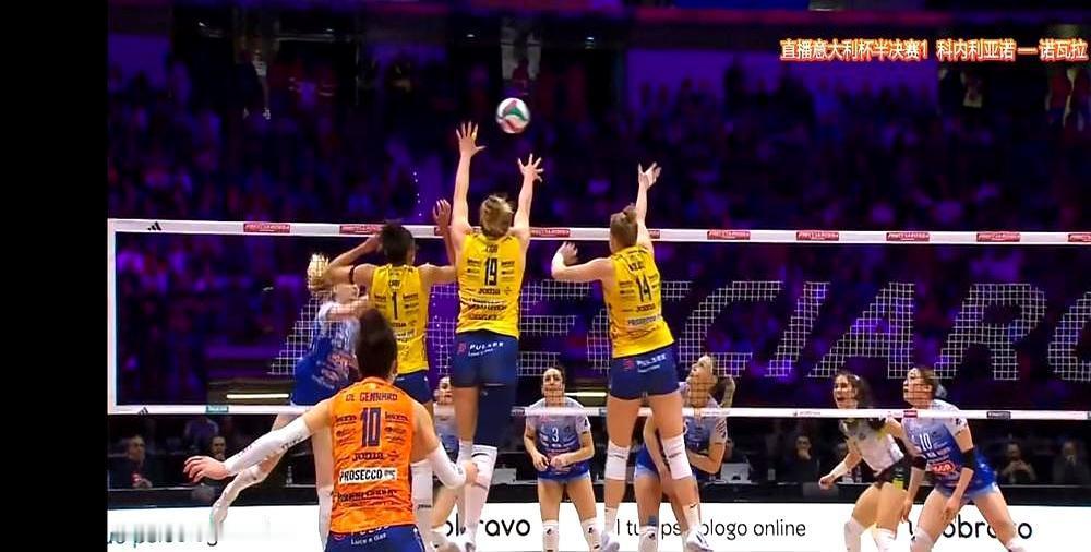 31-29！对手眼看就要拿下，朱婷一记重扣，整个球场都安静了。意大利杯决赛，每一