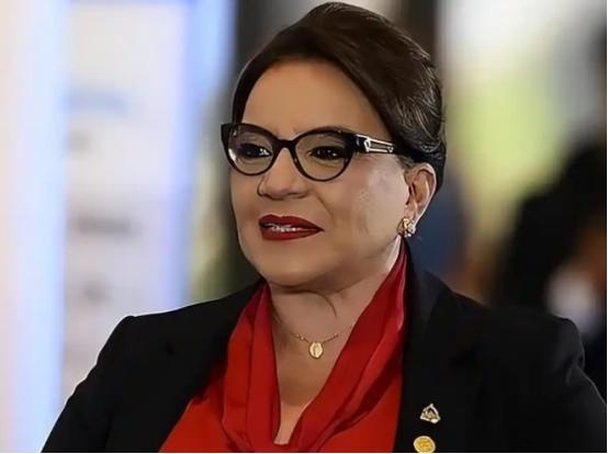 “‘我若当选，立刻恢复和台湾的关系！’洪都拉斯总统候选人一句竞选狂言，让苦熬2