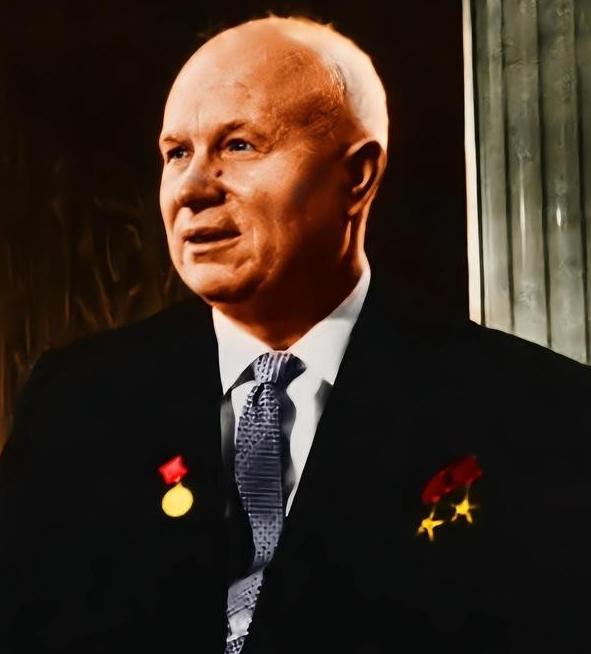 给大家说一个真相：其实赫鲁晓夫时期苏联给中国提供的援助远远要大于斯大林时期给中国