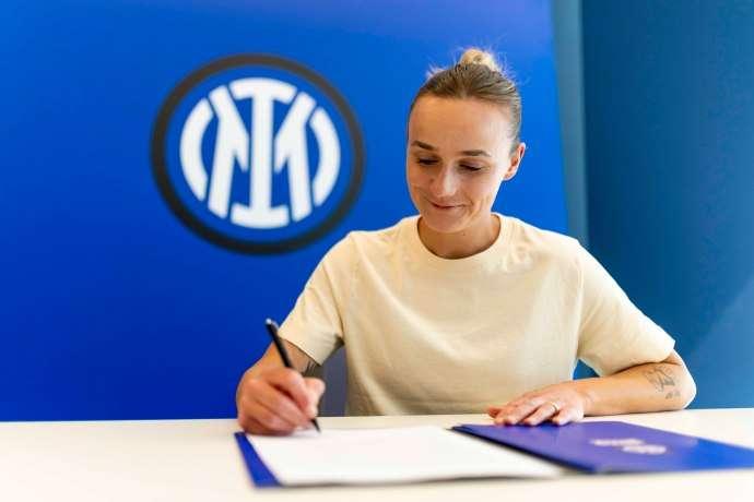 国米女队又添新球员！不仅球技出众，而且颜值担当！