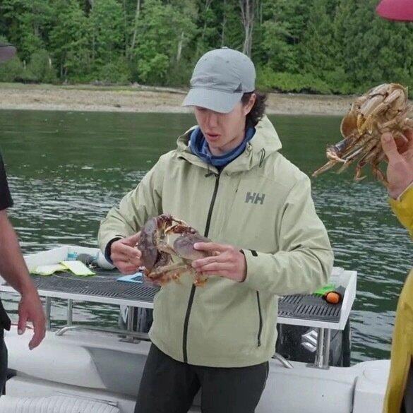 王一博劝架螃蟹王一博拉架螃蟹哈哈哈哈哈劝架螃蟹