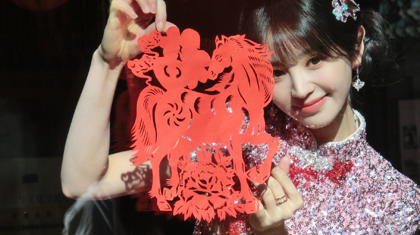 田曦薇春晚洋娃娃田曦薇～～田曦薇田曦薇