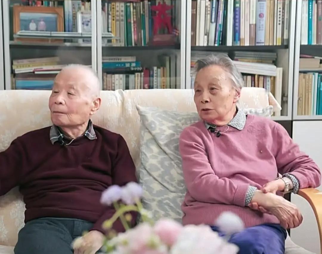 何祚庥老院士回忆恩师钱三强先生的教诲。12月6日，何老院士谈到钱三强先生当年的话