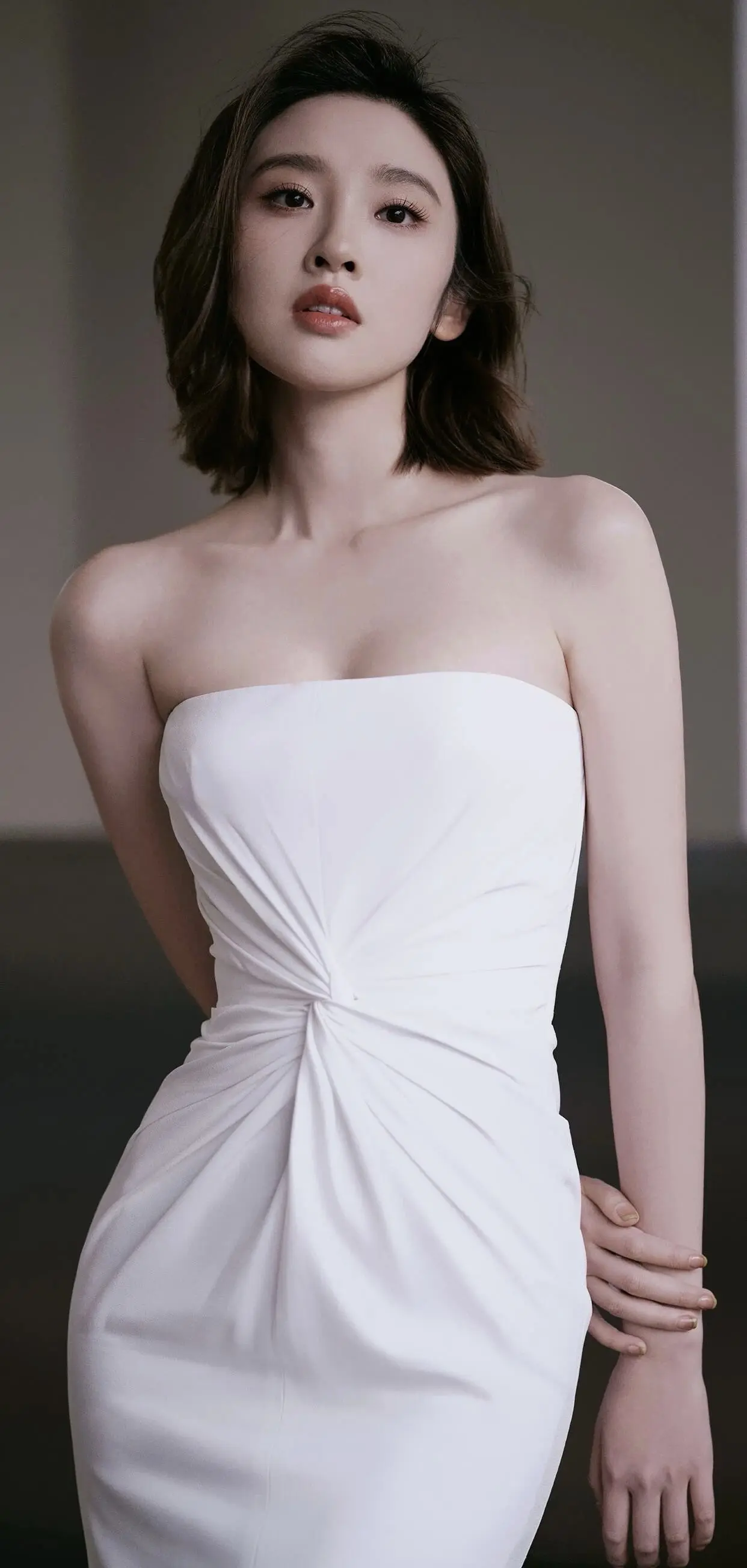 唐艺昕  女神级别，治愈系美女！