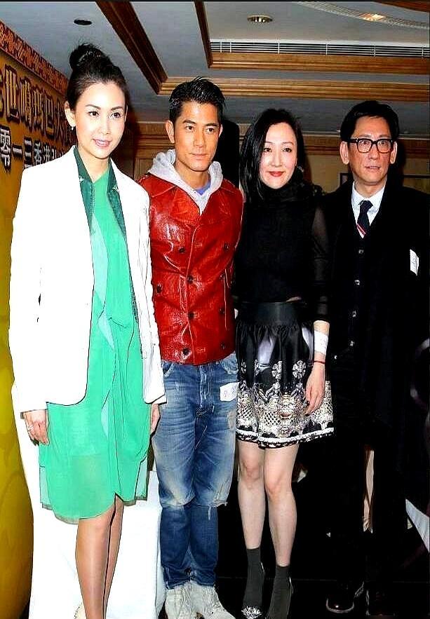 当年被全网唱衰的22岁差格差婚，现在成了娱乐圈最稳的幸福样本。早年郭富城用