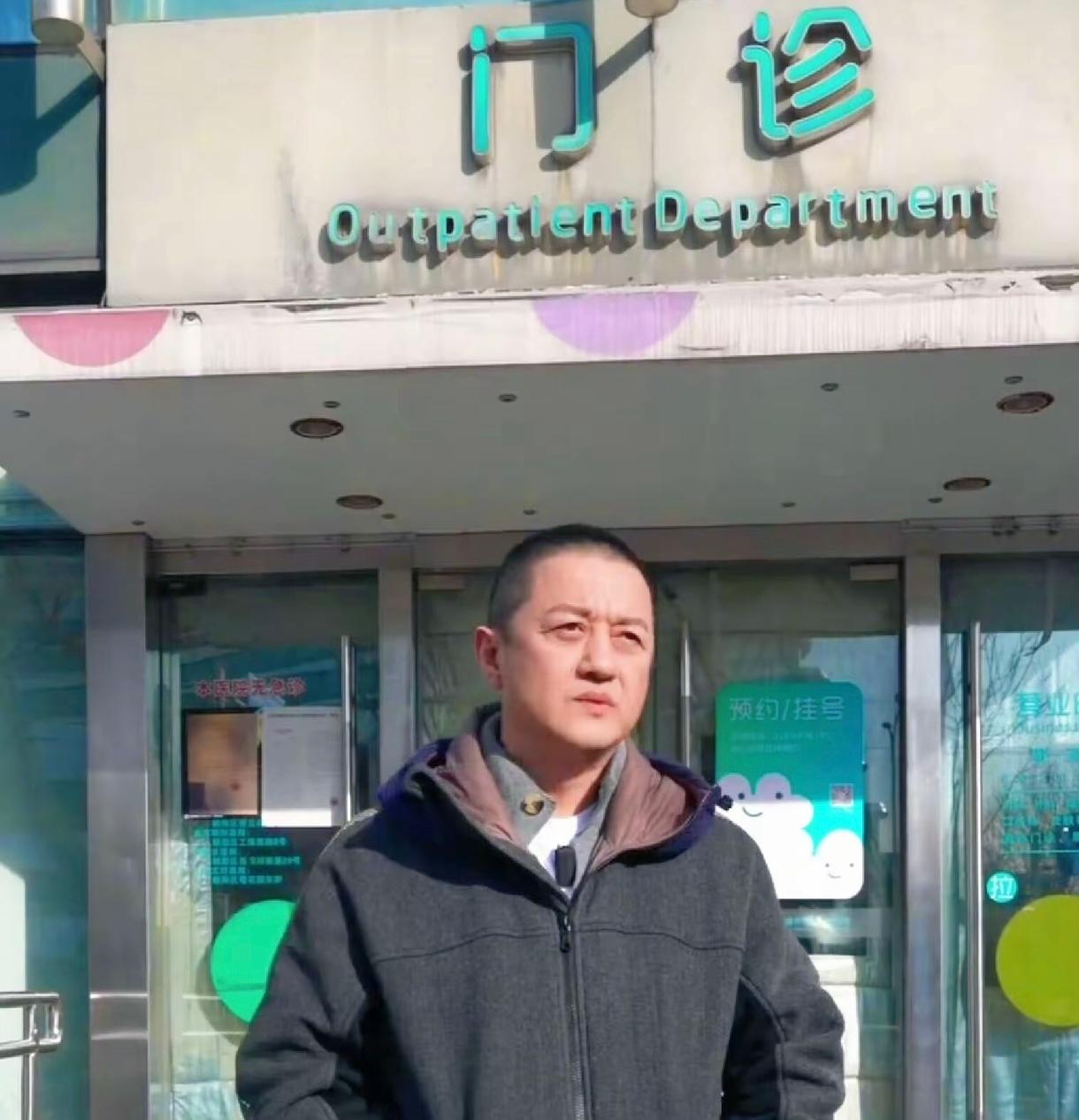 我现在才知道李亚鹏创立的嫣然天使基金主推的唇腭裂手术并不是纯慈善。这句话是什么意