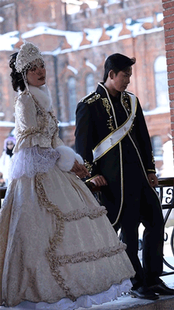 以为是装高冷原来是真的冷