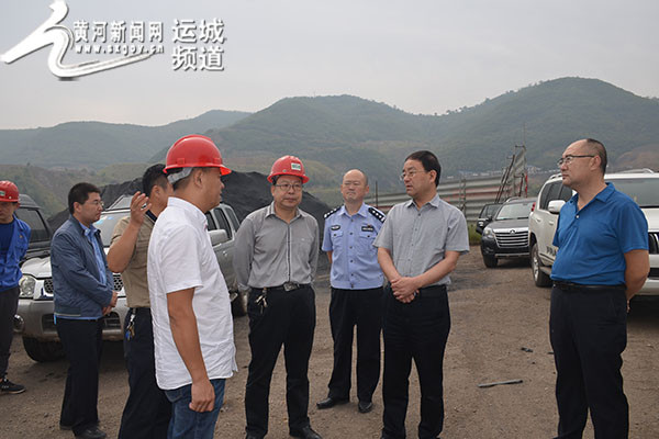 平陆: 樊宇江副县长深入基层调研十九大安保工作
