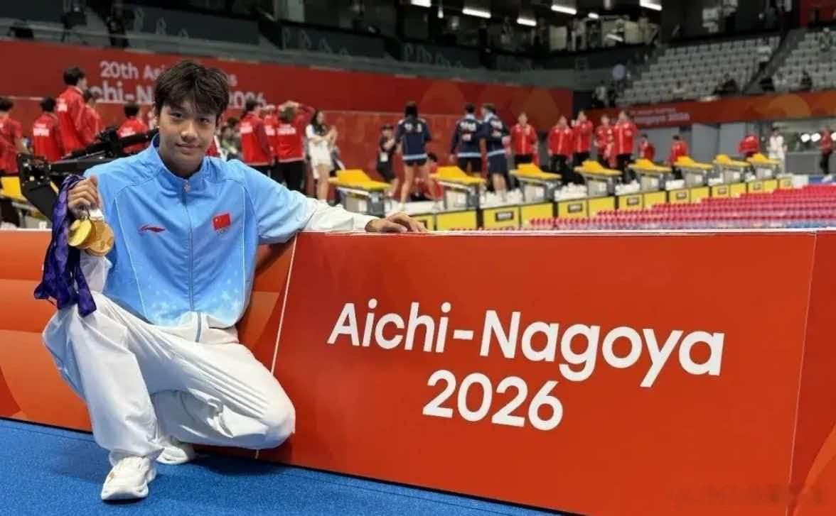 #张展硕离世界顶尖水平还有多远#男子200米自由泳：世界纪录1分42秒00（保罗·比德尔曼），巴黎奥