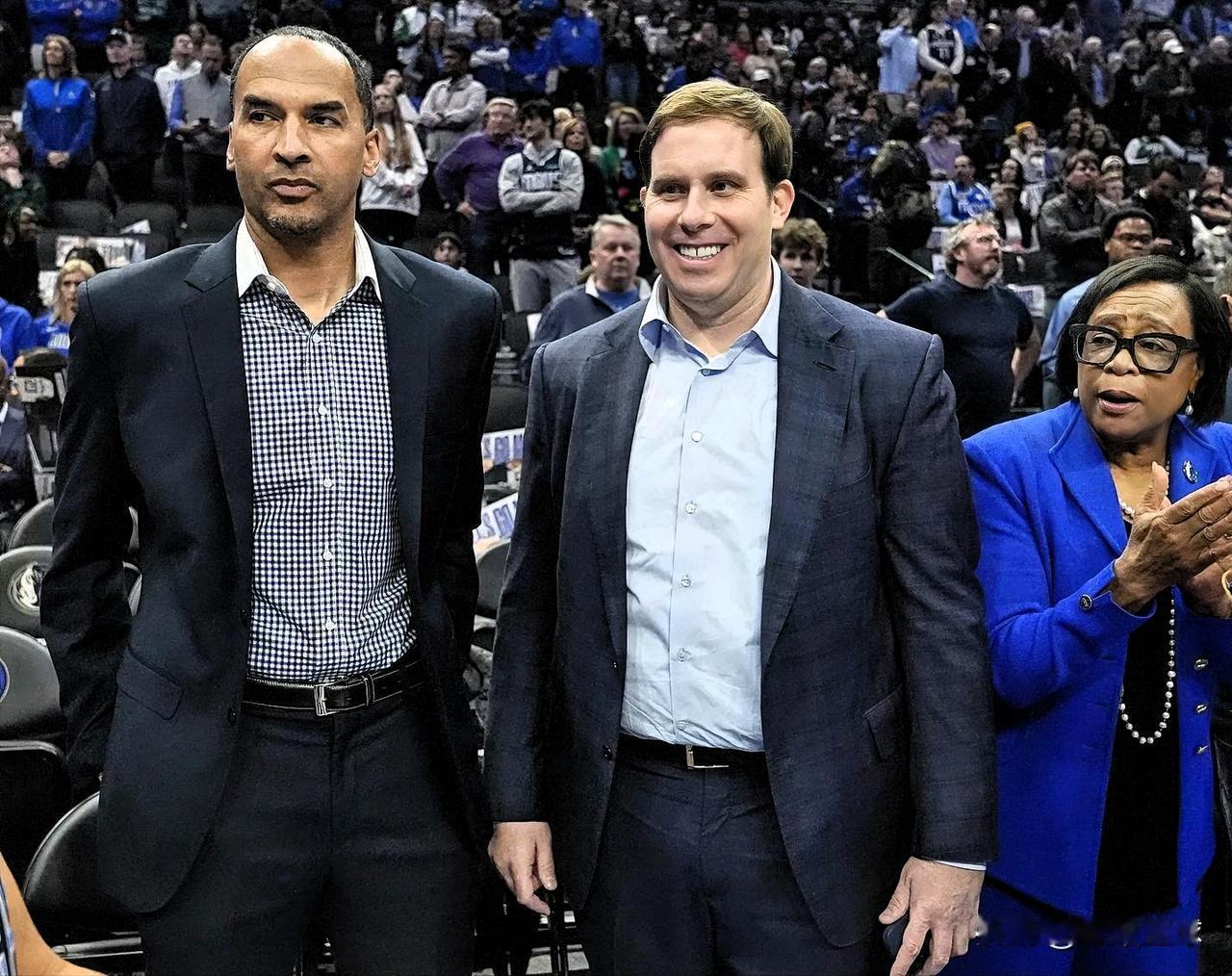 独行侠老板终于忍无可忍了！根据最新的报道，达拉斯独行侠队管理层正经历剧烈动荡