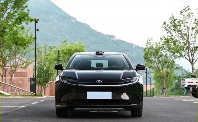 丰田来了，新SUV比奥迪Q5L还漂亮？油耗仅4.2L，关键还便宜！#丰田精品su