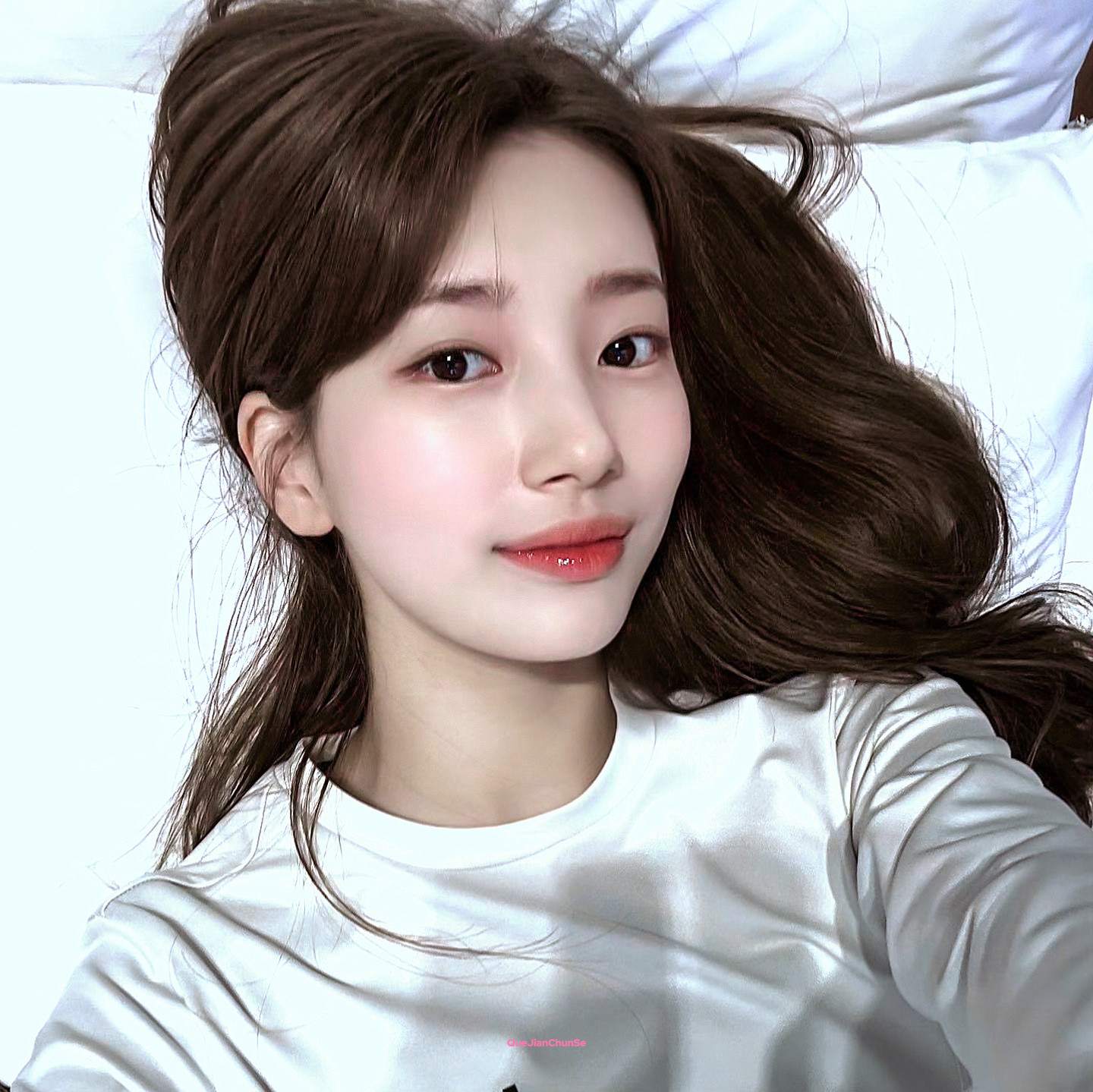 Suzy裴秀智🎧👓⌚️☕️