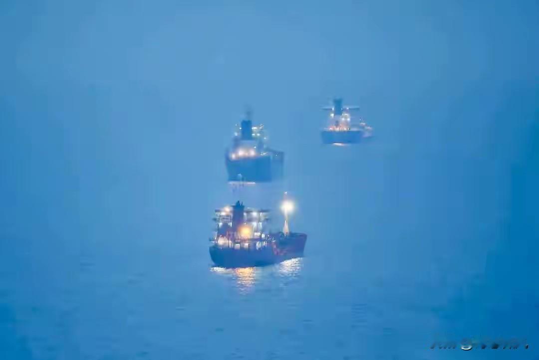 比美国还厉害，印度一次就扣押三艘油轮！都是哪些国家的？2026年2月9日，