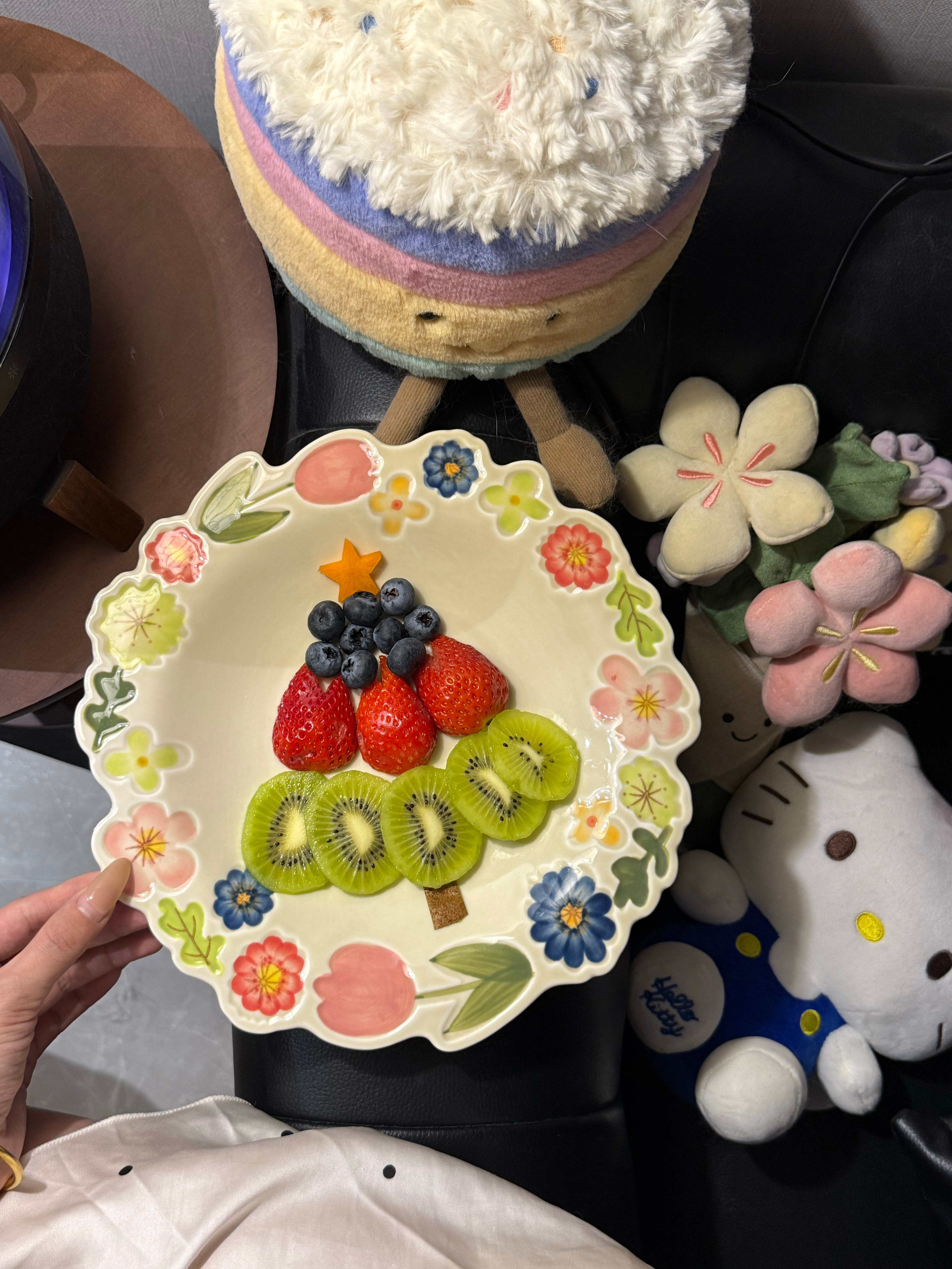 闺蜜们看我做的水果圣诞树🎄