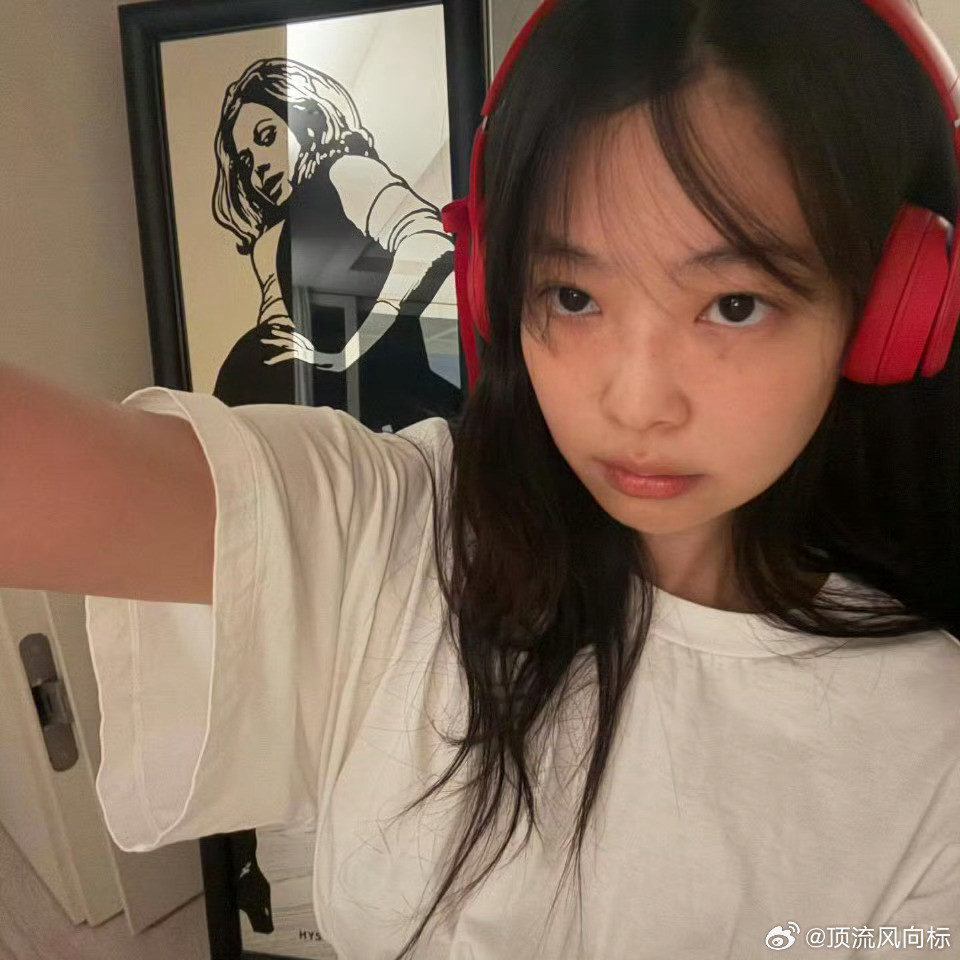 Jennie更新ins​​​