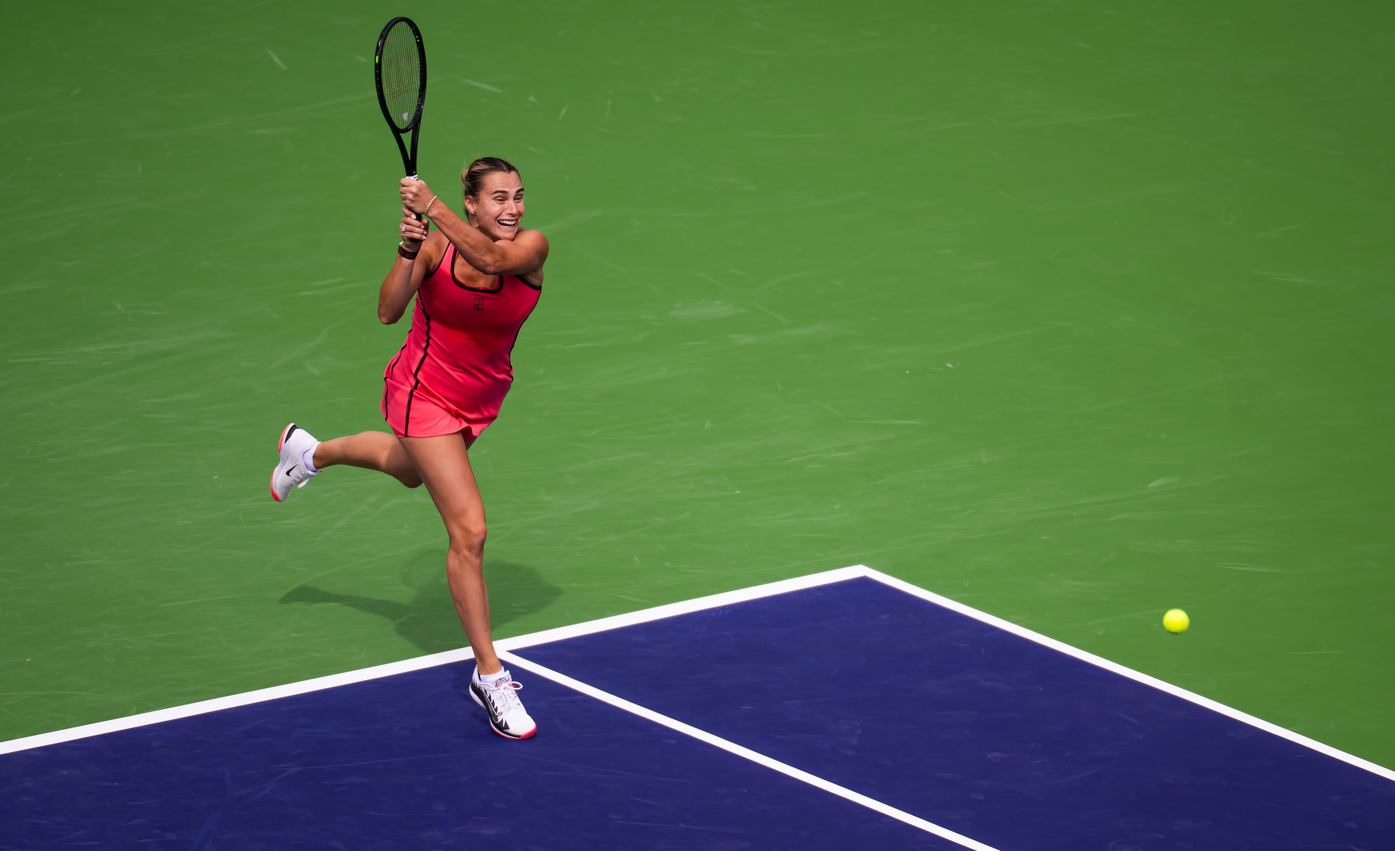 萨巴伦卡顺利过关🔥WTA1000印第安维尔斯站第三轮，头号种子萨巴伦卡以6-4