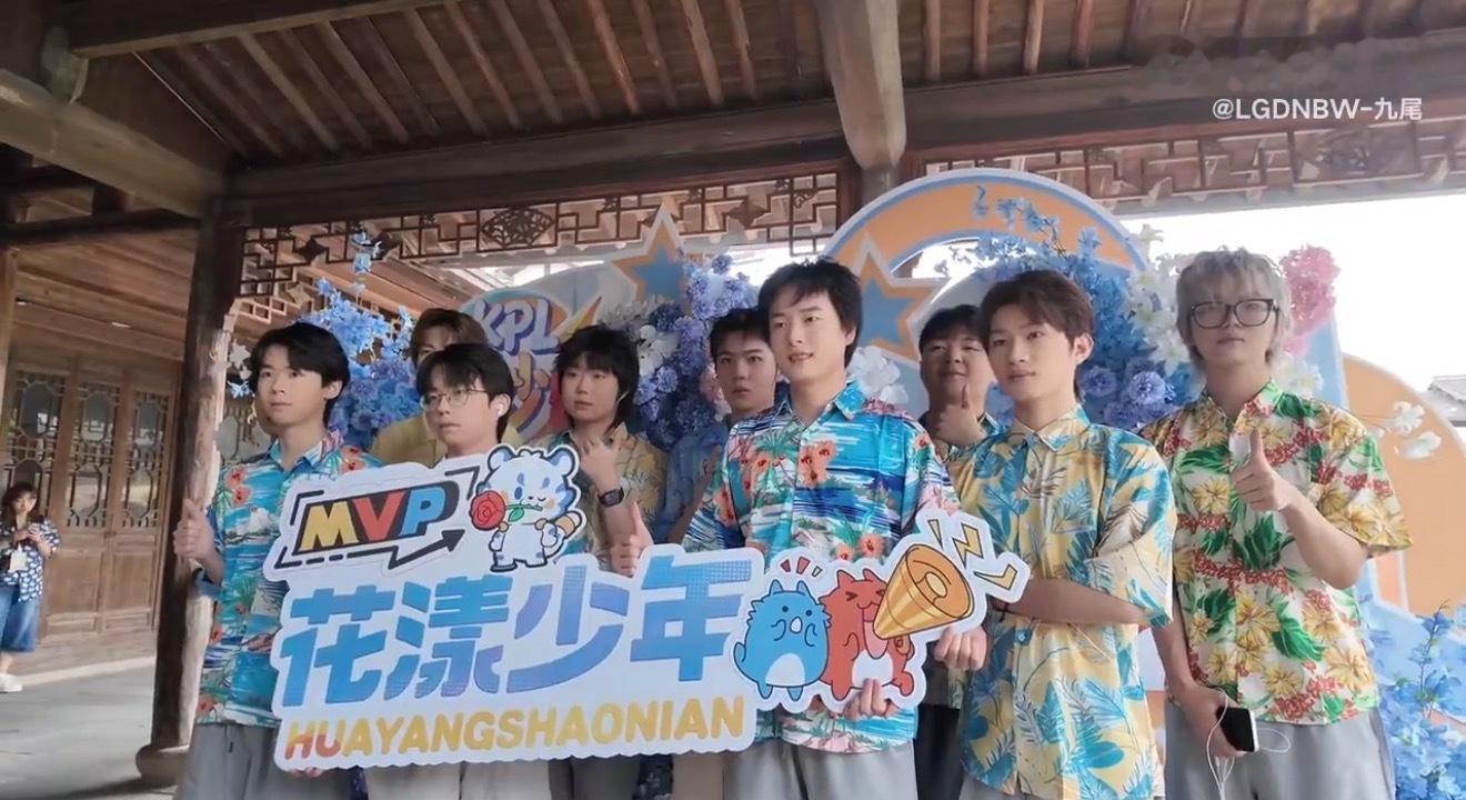 钎九我说xxz怎么摆战斗脸原来dyg游船在下面