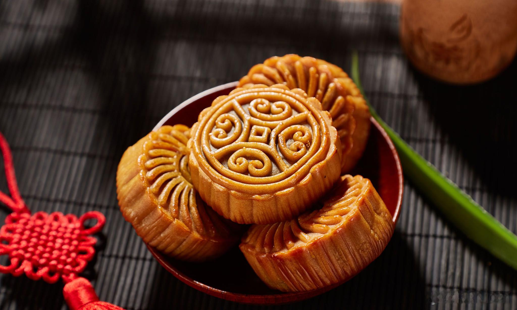 原来一万大卡的食物早就研究出来了为此我还算了一下，这块玉米糖浆+糖+奶做出来的