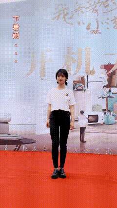 沈月居然还有这么瘦的时候