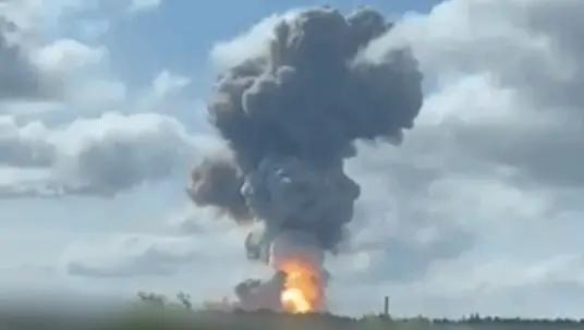 北约胆子是真大，动手了8月14号凌晨，波罗的海上空那声爆炸响得挺突然。一架无人