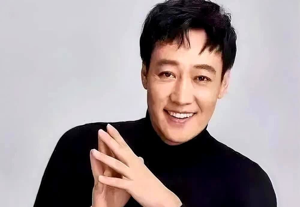 要是朱媛媛真的离开了，我琢磨着辛柏青往后的日子会这样过：首先，女儿肯定成了他的“